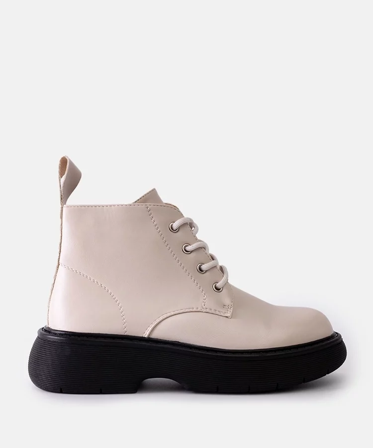 Beżowe botki typu glany Solis