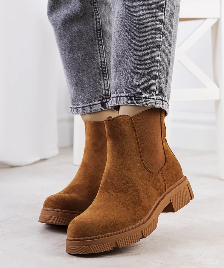 Brązowe botki damskie Correa