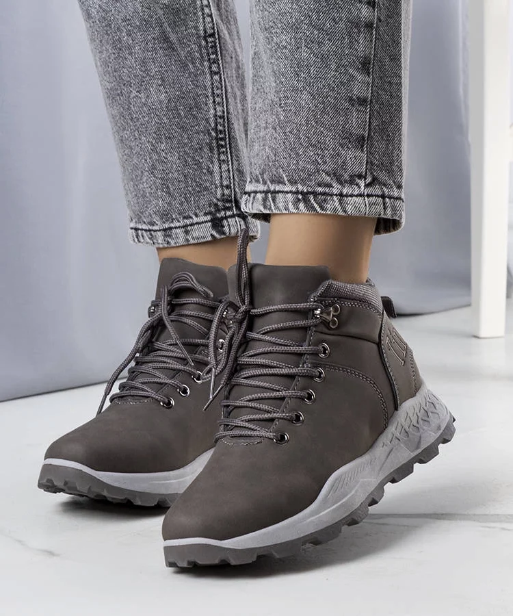 Szare ocieplane traperki damskie Adleri