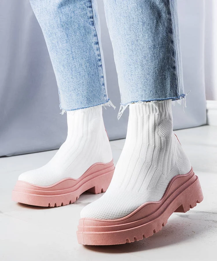 Białe skarpetkowe botki z różową podeszwą Cali