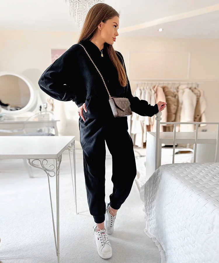 Czarny polarowy komplet dresowy Dance