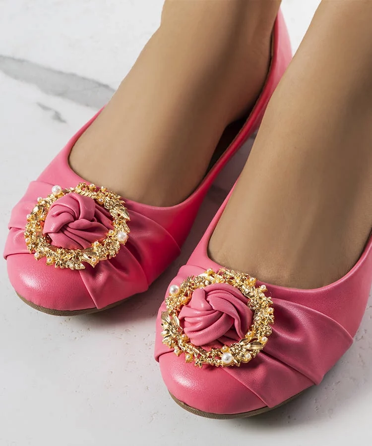 Różowe balerinki ze złotą ozdobą Antoinette