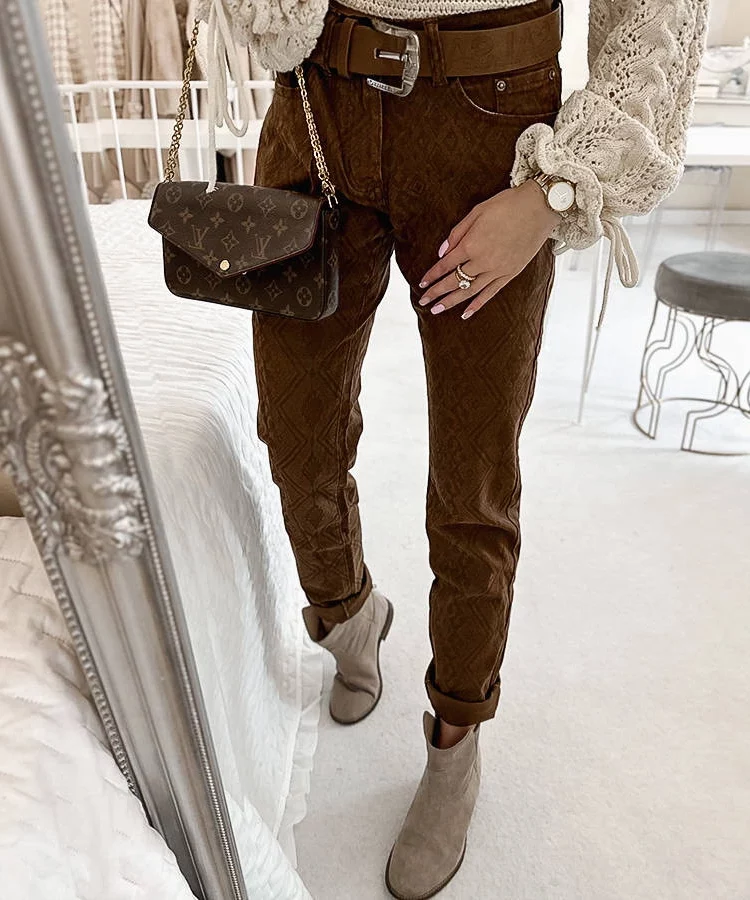 Brązowe spodnie z paskiem Pelchat