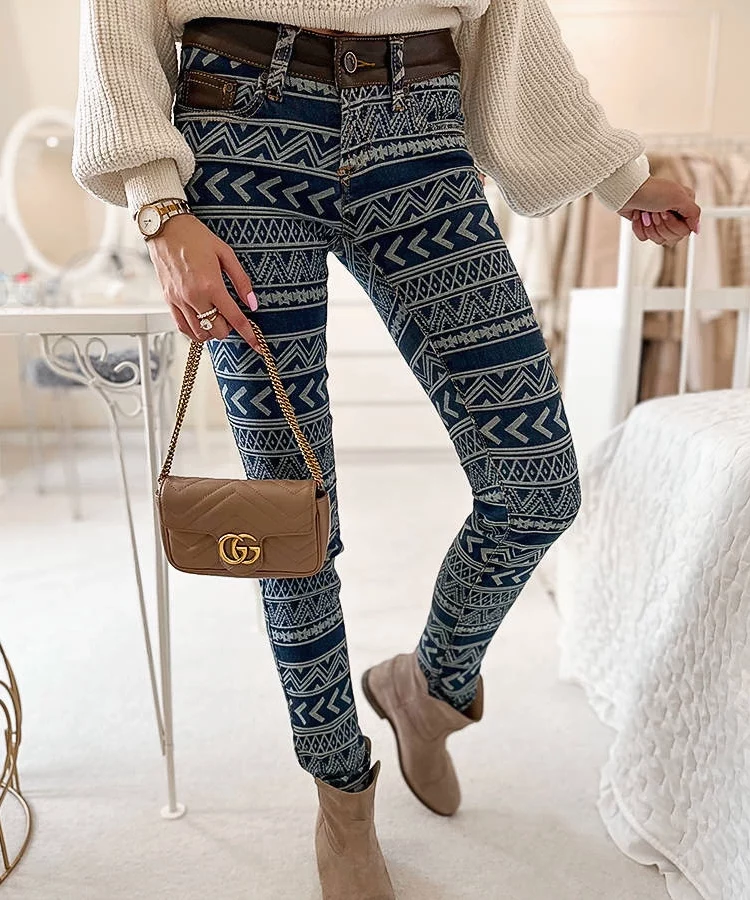 Niebieskie spodnie z przeszyciami Turgeon