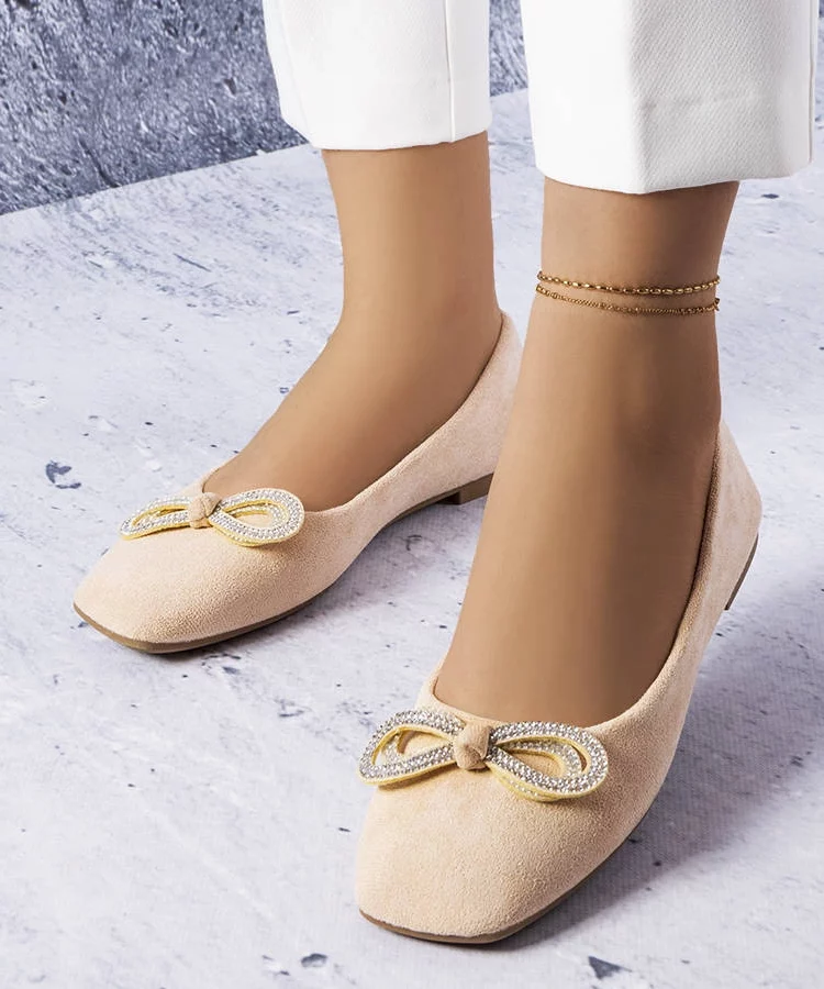 Beżowe balerinki z kokardką Gaillou