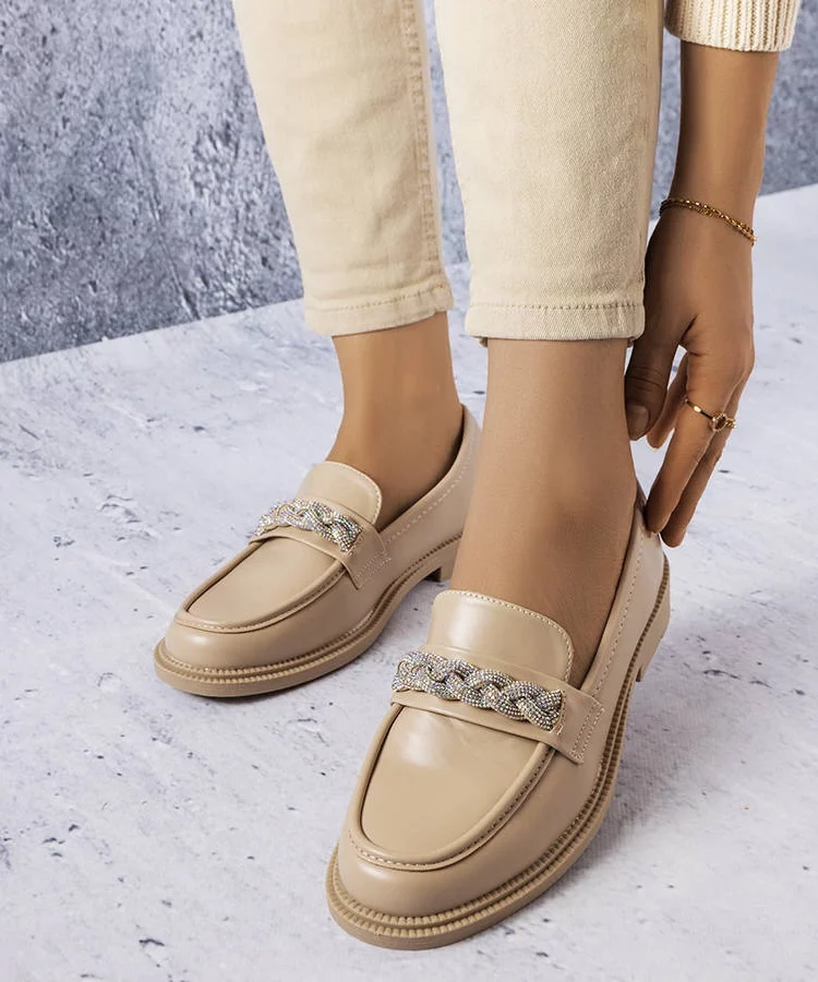 Beżowe mokasyny z cyrkoniami Colette