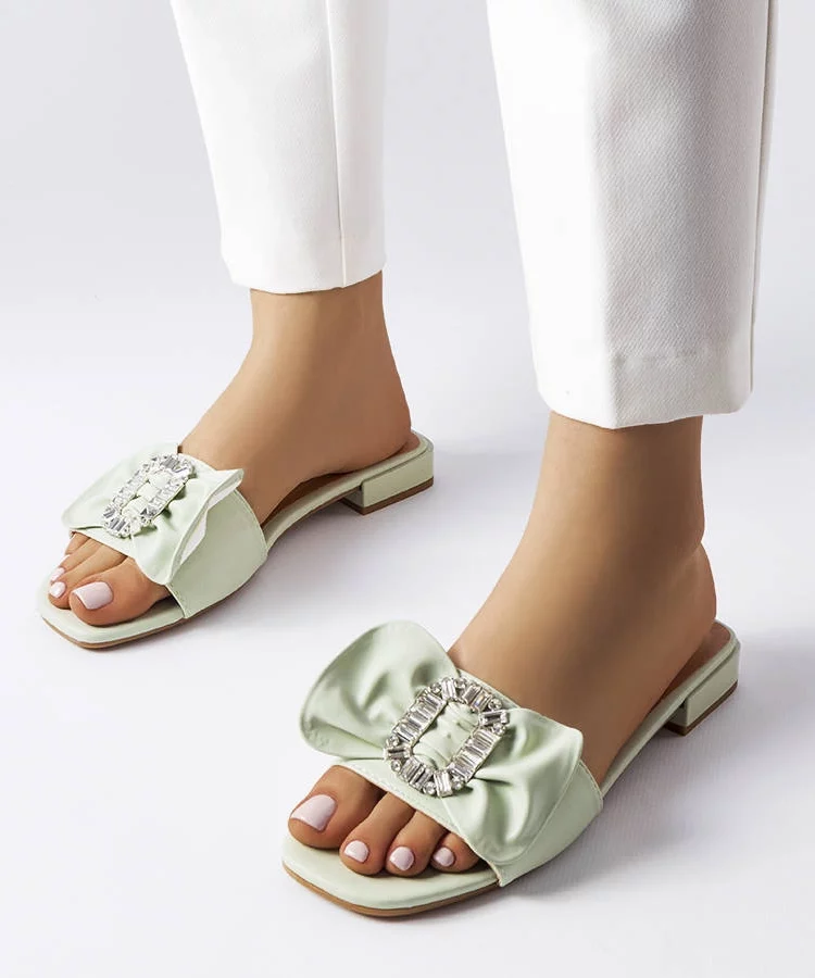 Zielone eleganckie klapki z cyrkoniami Fifi