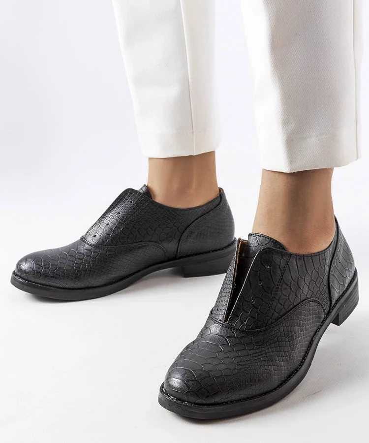 Półbuty damskie czarne wsuwane eko-skóra Morel