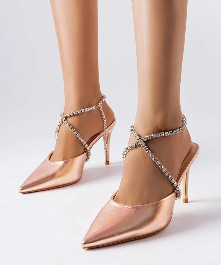 Złote klapki na szpilce Drainer