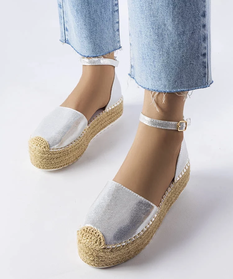 Srebrne espadryle na platformie Clousson
