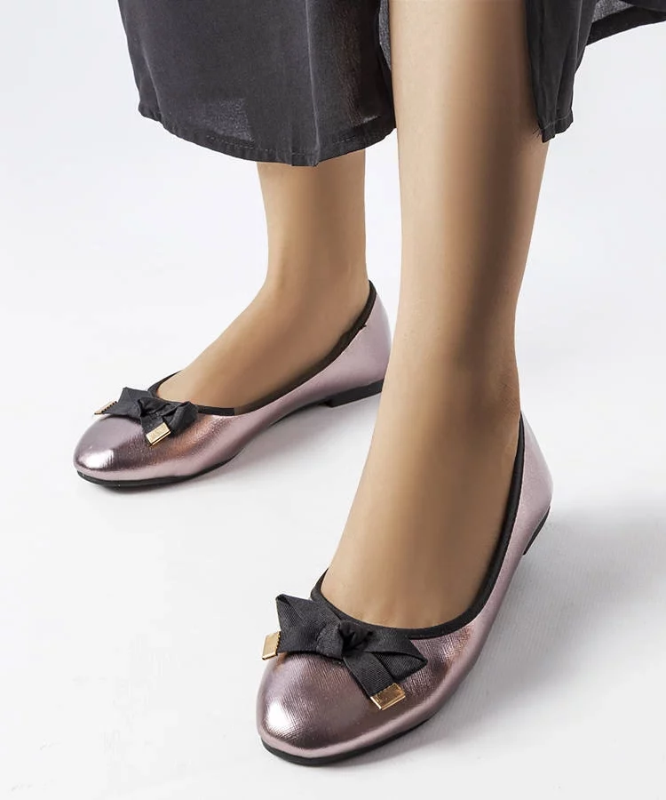 Srebrne metaliczne balerinki z kokardką Boro