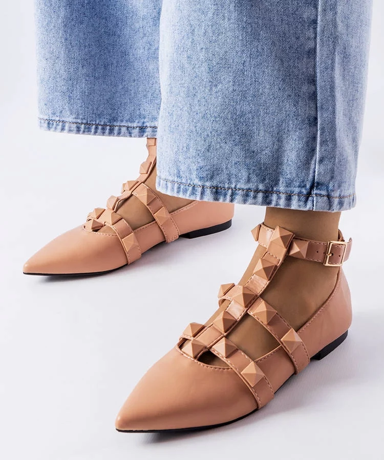 Beżowe balerinki z efektownym zapięciem Blur