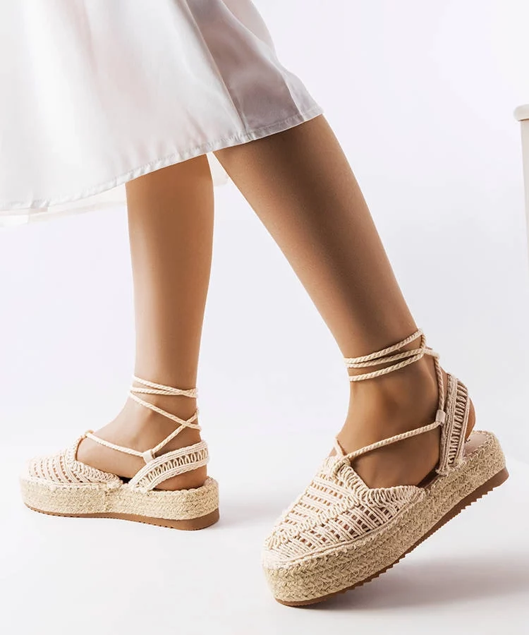 Beżowe wiązane espadryle Partenia