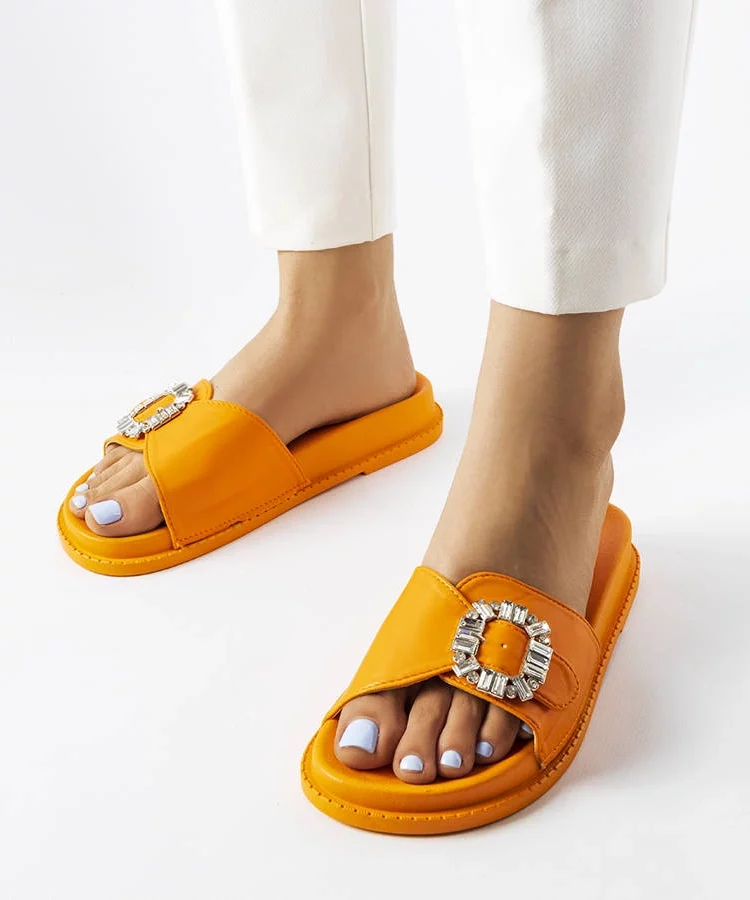 Pomarańczowe klapki zdobione cyrkoniami Griegsvei