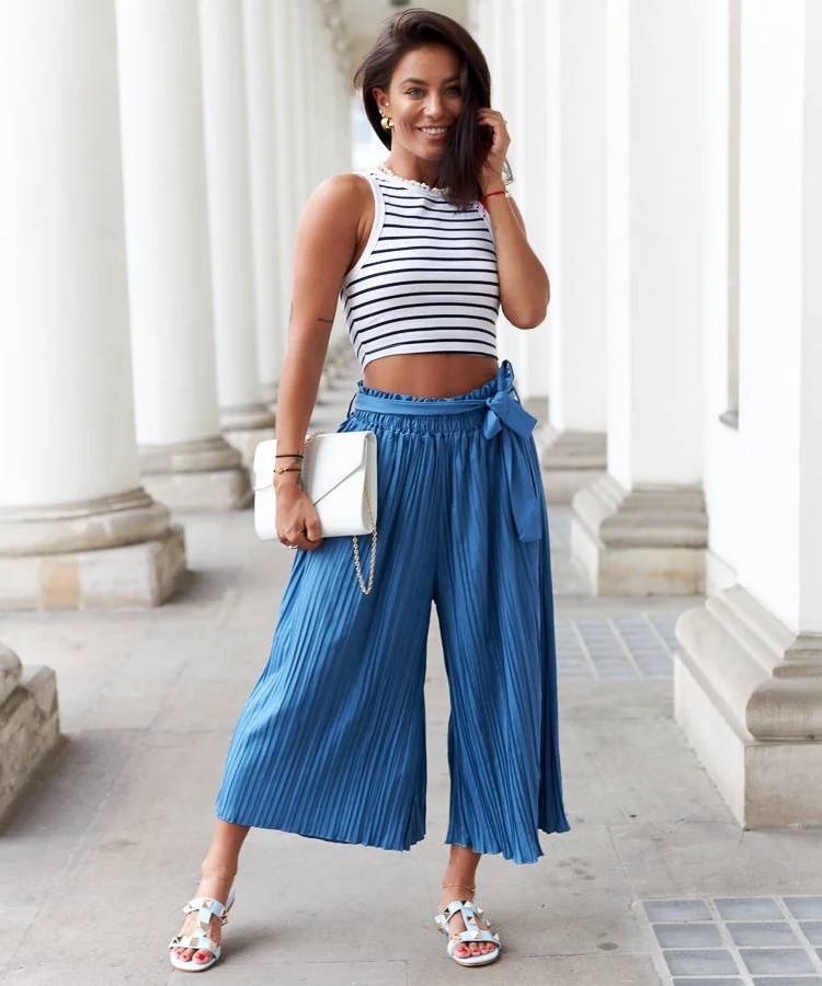 Niebieskie szerokie plisowane spodnie Artemio