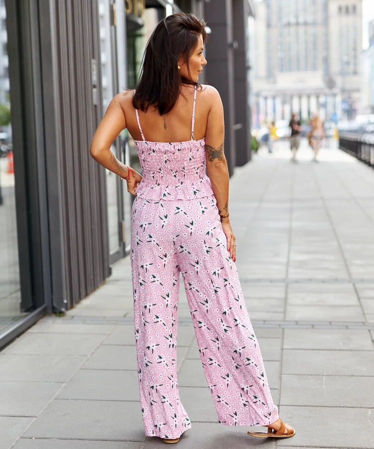 Różowy komplet z topem na ramiączkach i spodnie Lilia