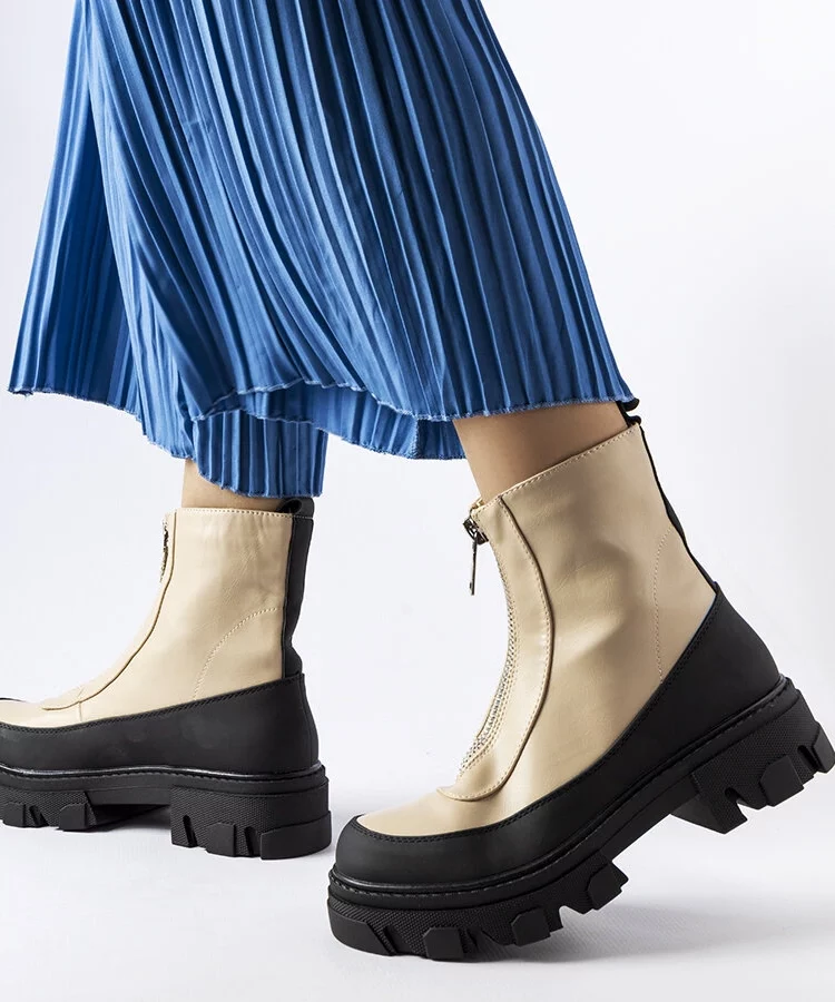 Beżowe botki damskie na grubej podeszwie z suwakiem Morley