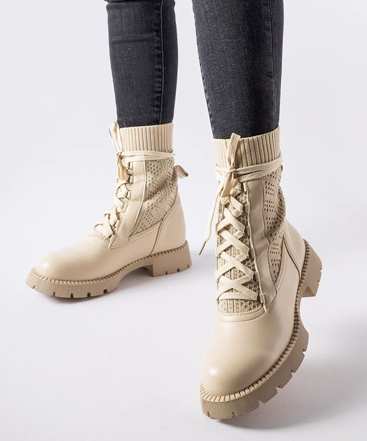 Beżowe ażurowe skarpetowe botki Portico