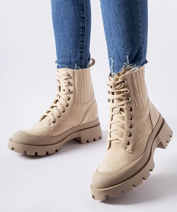 Beżowe botki z eko-zamszu Orson