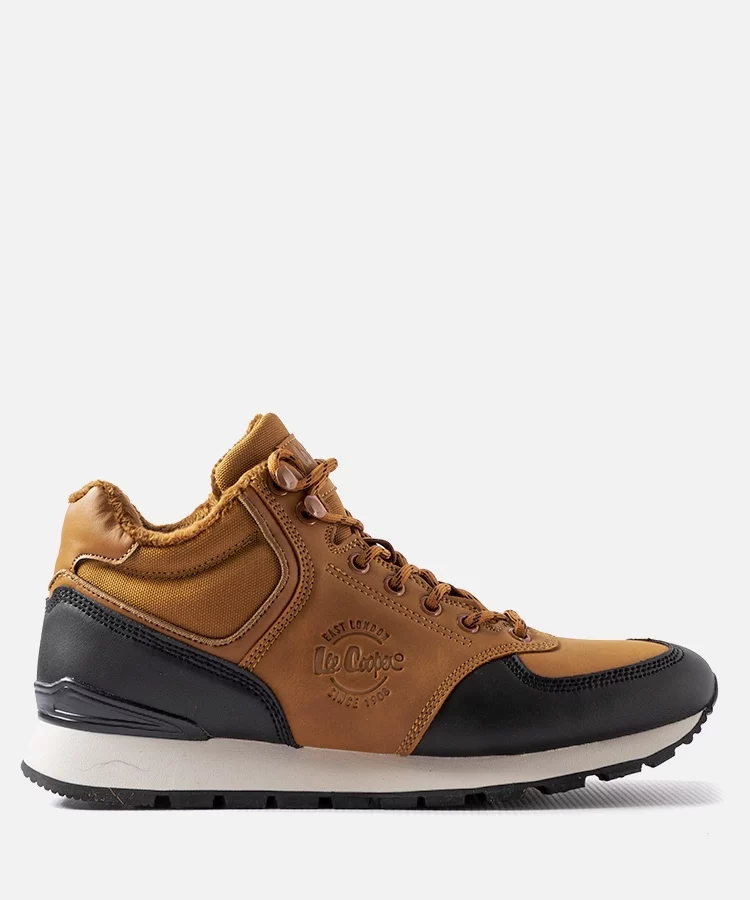 Brązowe ciepłe buty Lee Cooper LCJ-23-31-3058M