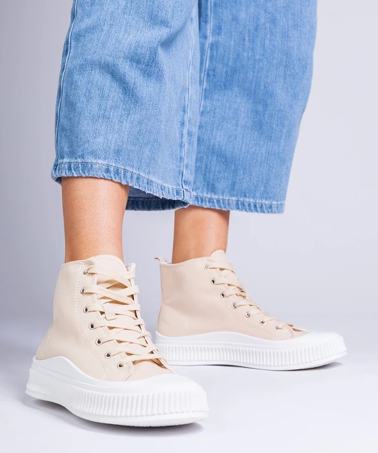 Beżowe trampki na platformie Guerrino