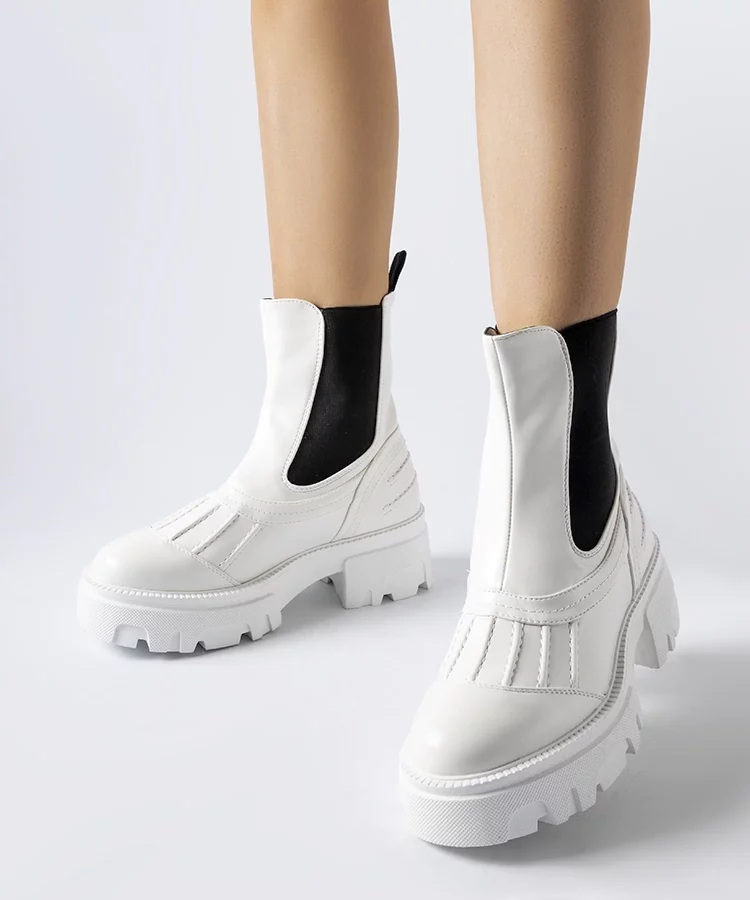 Białe masywne ocieplane workery Carruba