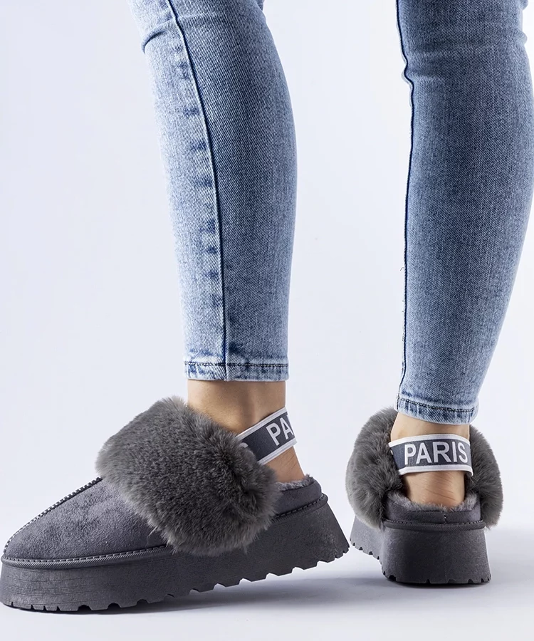 Szare ocieplane kapcie z gumką i futrem Sangro