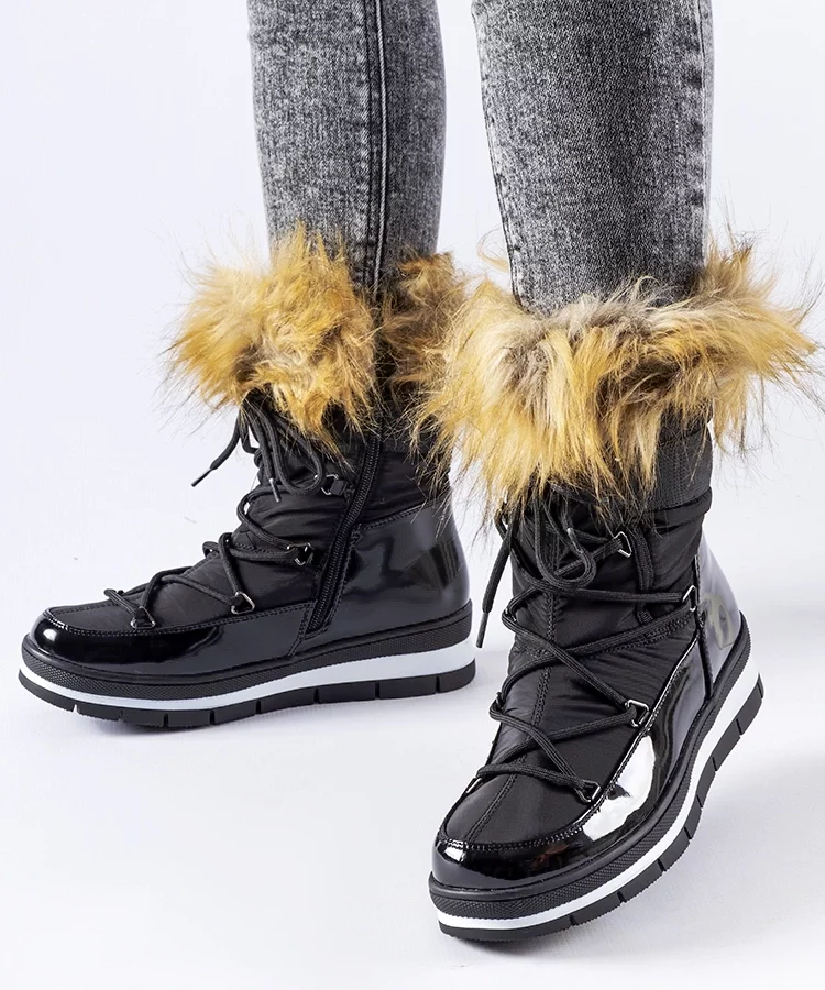 Czarne lakierowane śniegowce z futerkiem Bow