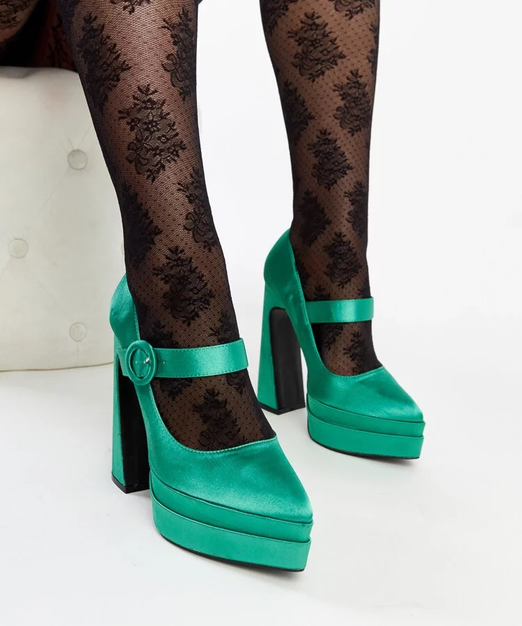 Zielone czółenka na wysokim słupku Mikea