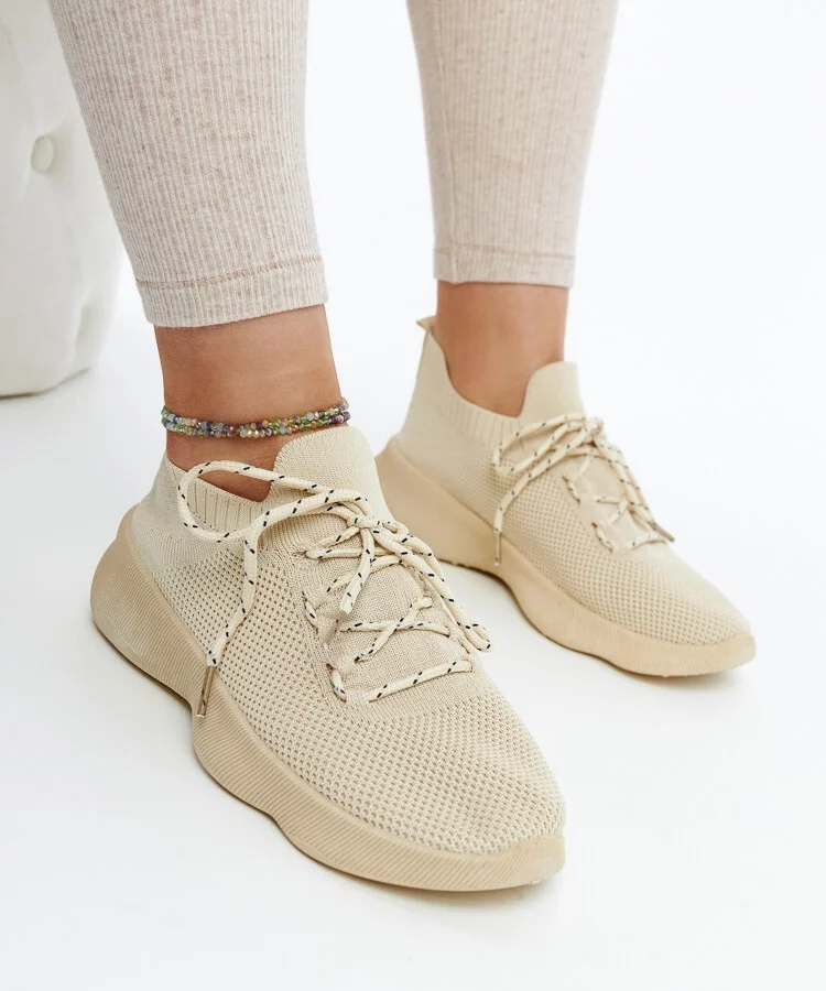 Beżowe sneakersy sportowe Roshni