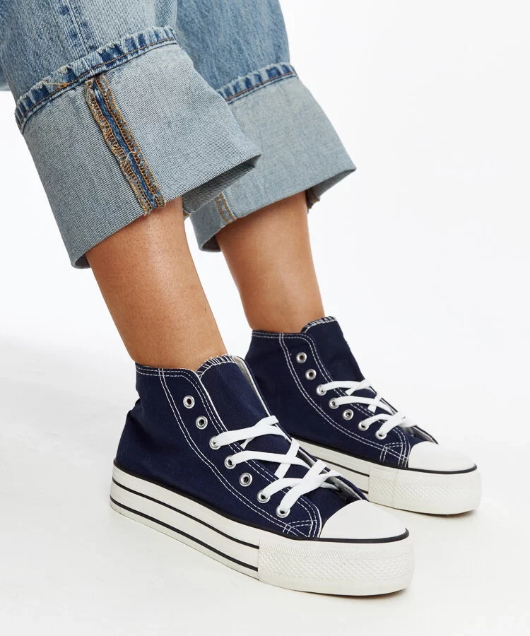 Granatowe wysokie trampki na grubej podeszwie Bagy