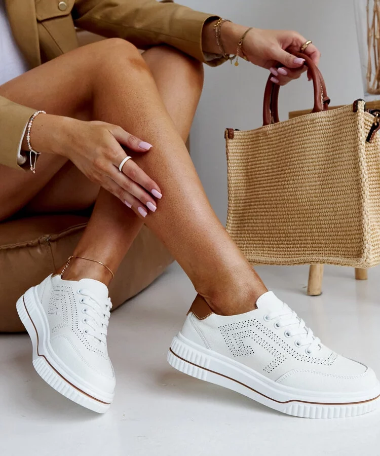 Beżowe skórzane sneakersy Rushd