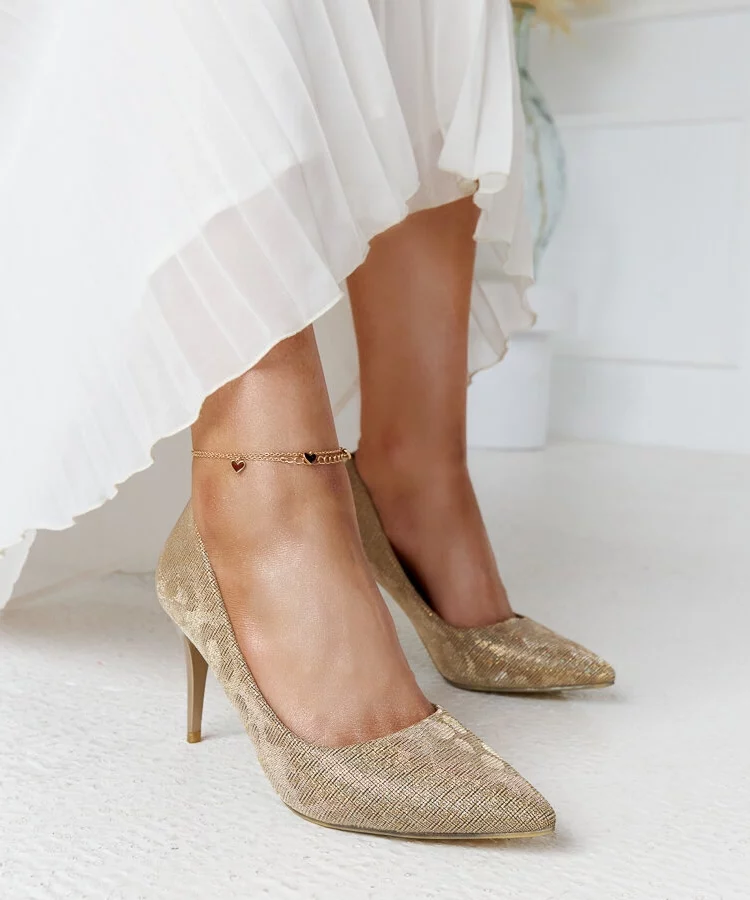 Złote błyszczące szpilki ze skórzaną wkładką