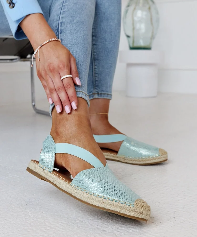 Jasnozielone espadryle z odkrytą piętą Tharna