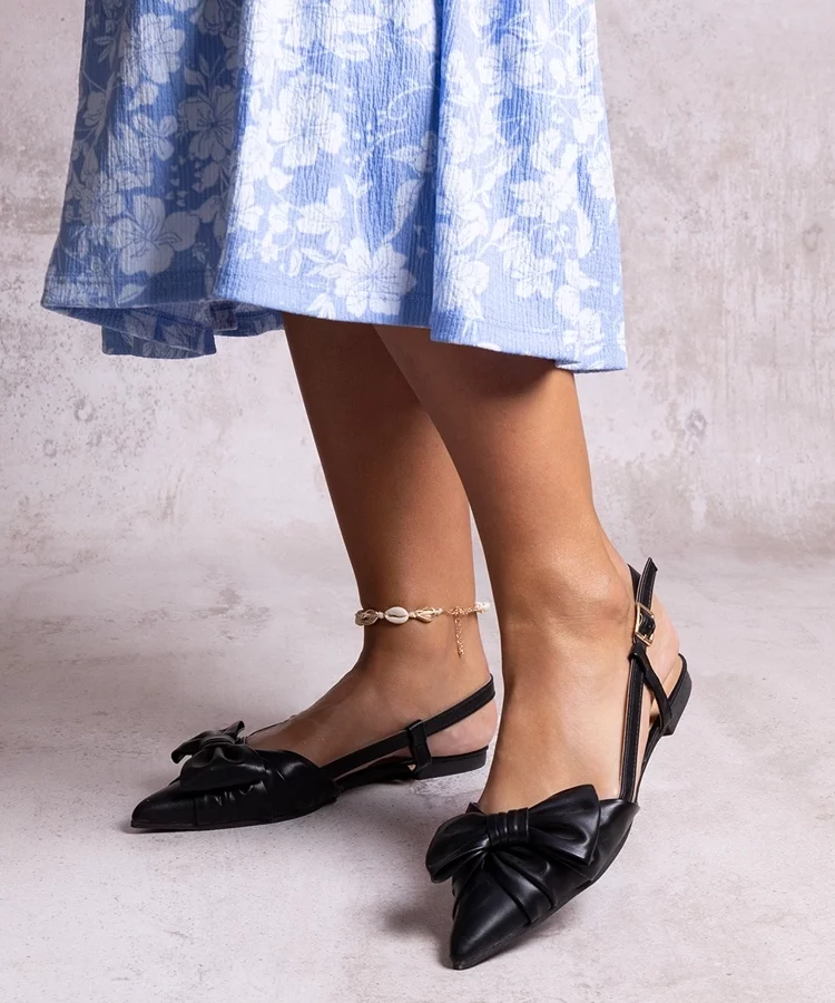 Balerinki ze szpiczastym noskiem i kokardą Barira