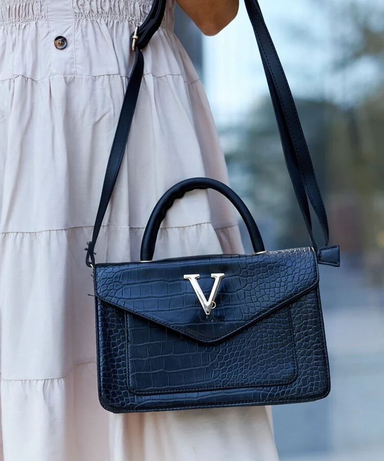 Torebka na ramię z motywem skóry krokodyla Barsa