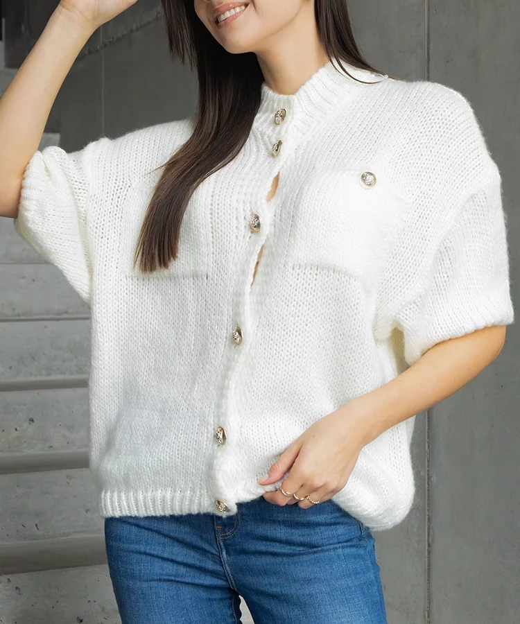 Sweter biały z krótkim rękawem Shela