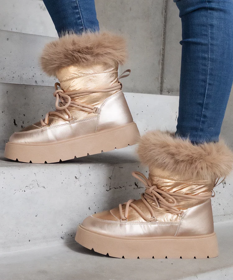 Beżowe ocieplane śniegowce z futerkiem Arilla