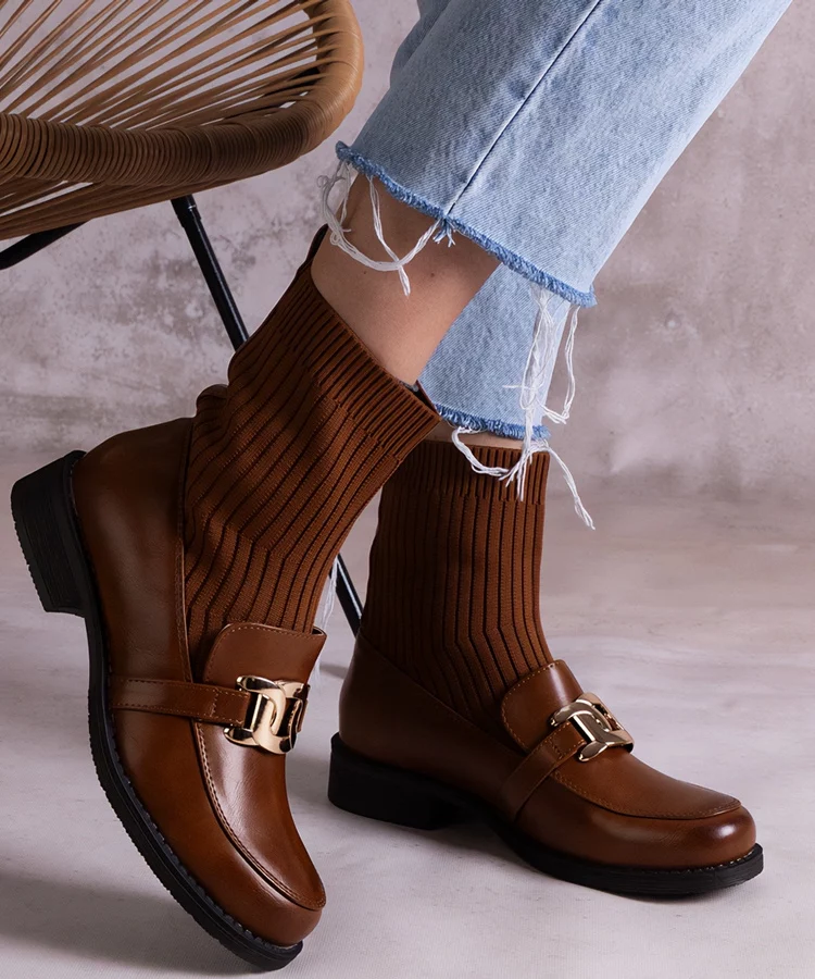 Brązowe botki z materiałową cholewką Krisa