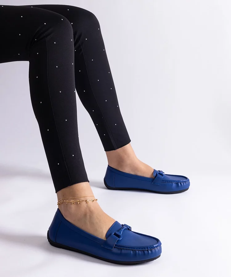 Niebieskie klasyczne mokasyny z eko skóry Pelayo