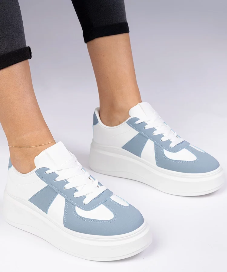 Niebieskie sneakersy trampki na platformie Mishel