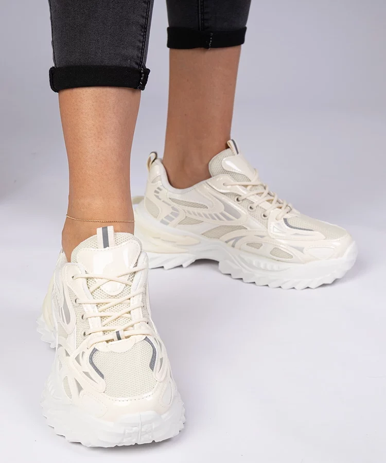 Beżowe sneakersy sportowe na masywnej podeszwie Lirata