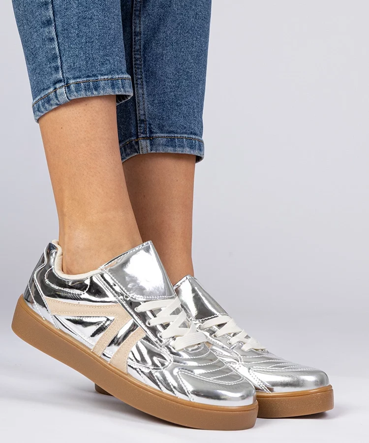 Srebrne sneakersy trampki damskie lakierowane Keyla