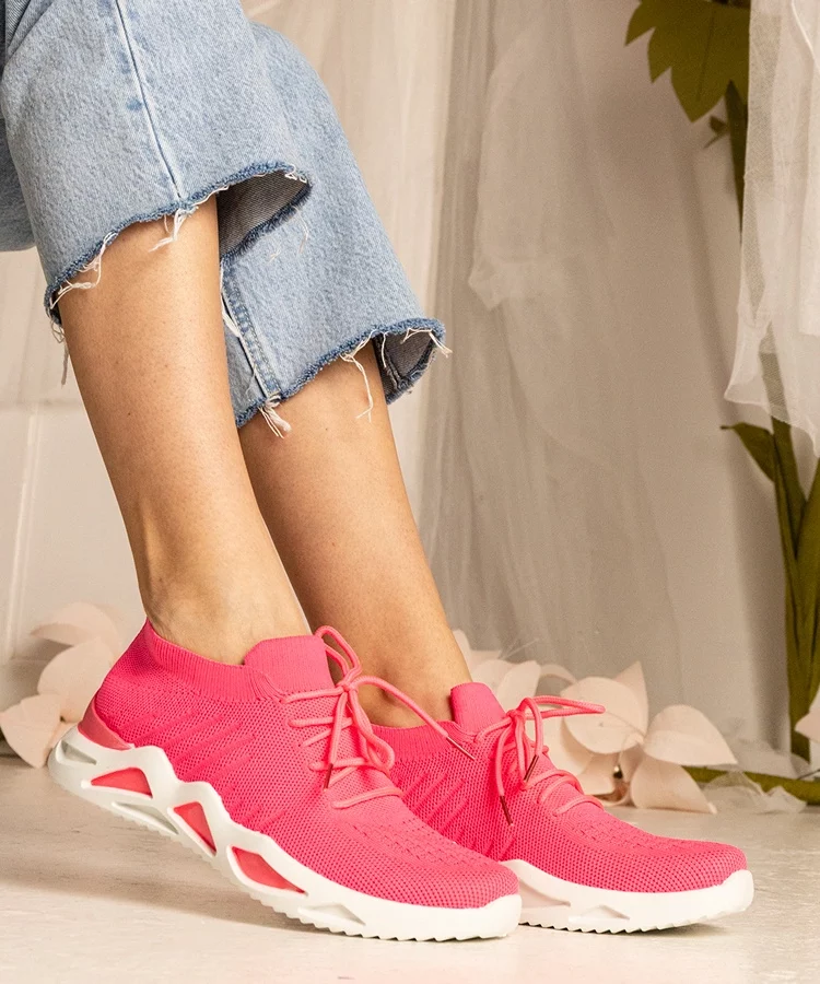 Różowe sneakersy damskie z skarpetkową cholewką Miyana