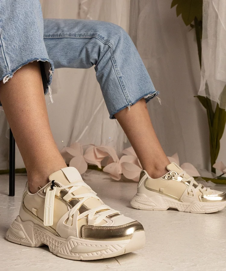 Beżowe sneakersy damskie na masywnej podeszwie Balika