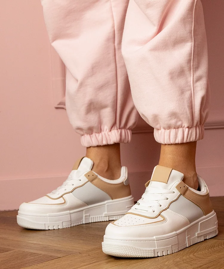 Biało-beżowe sneakersy sportowe na platfotmie Fiones