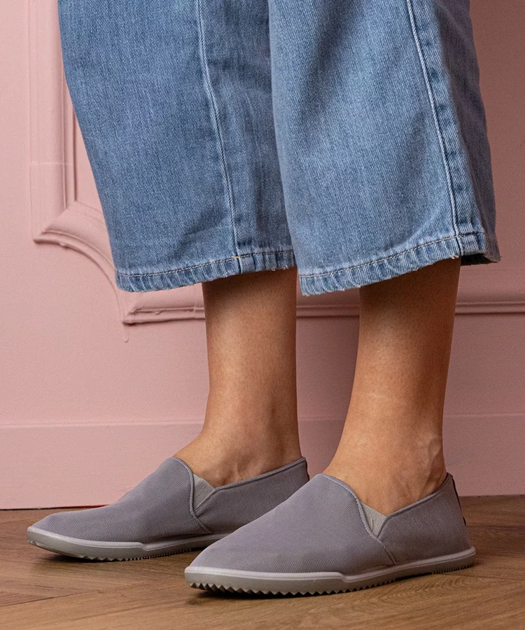 Szare damskie wsuwane tenisówki Kendi