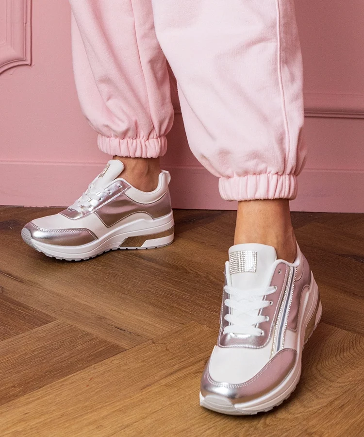 Białe sneakersy z cyrkoniami i metaliczną wstawką Garsi