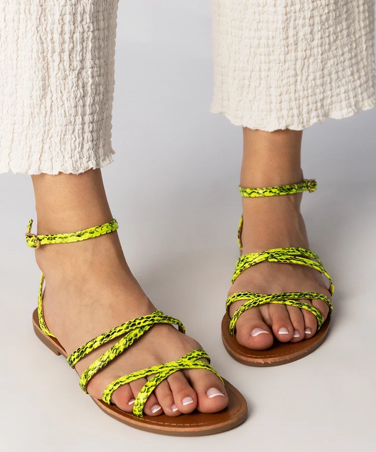 Żółte sandały na płaskiej podeszwie Kates