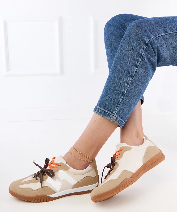 Beżowe sneakersy trampki z kolorowymi sznurówkami Bekki